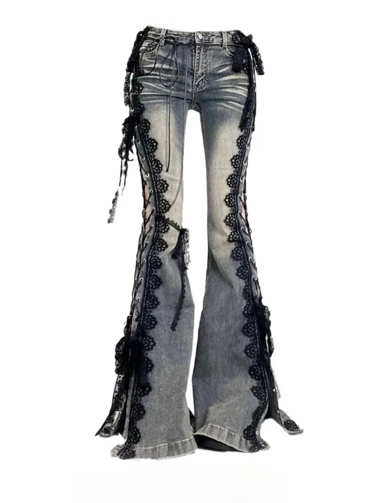 💋 The Beverly Belle Flare Jeans