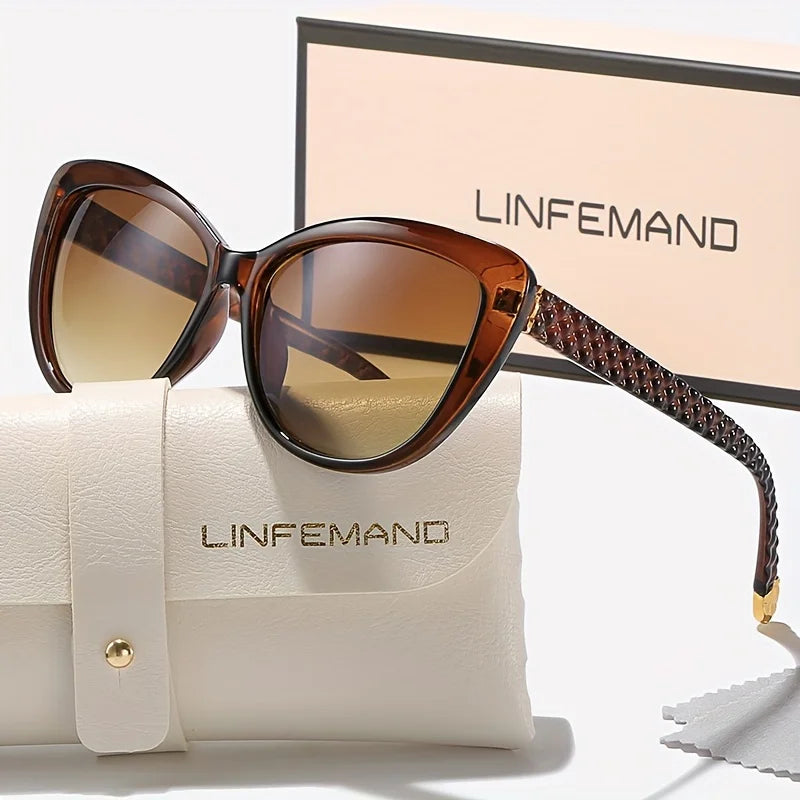 💋 The Beverly Doll Sunglasses