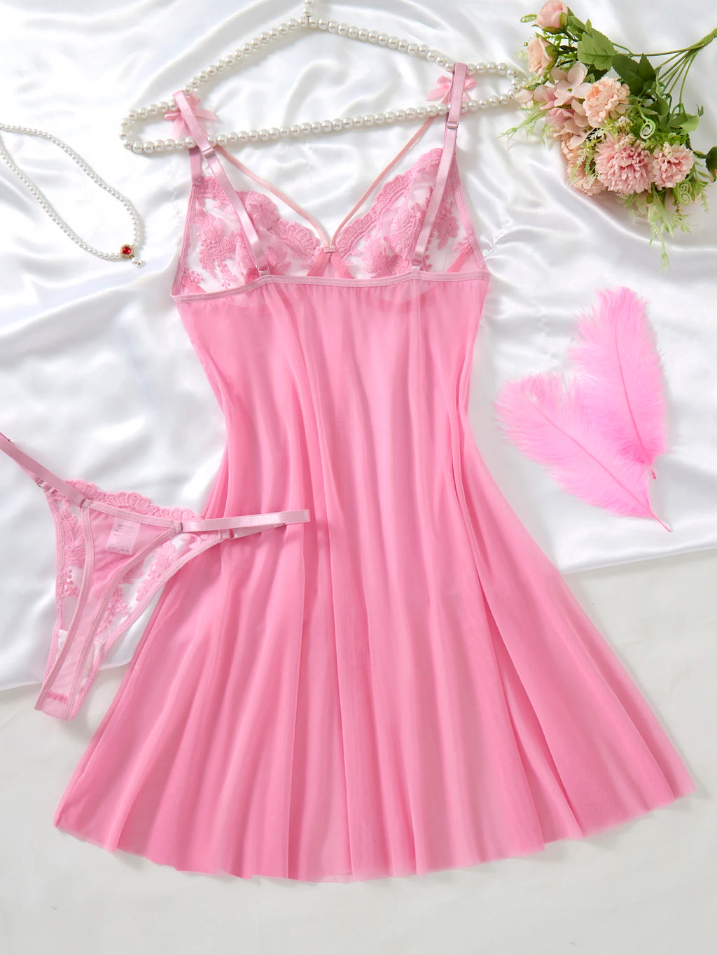 Pink sexy women's underwear: laceless panties with cutouts, sexy halter dresses, female erotic wear, naughty pajamas ZA825066