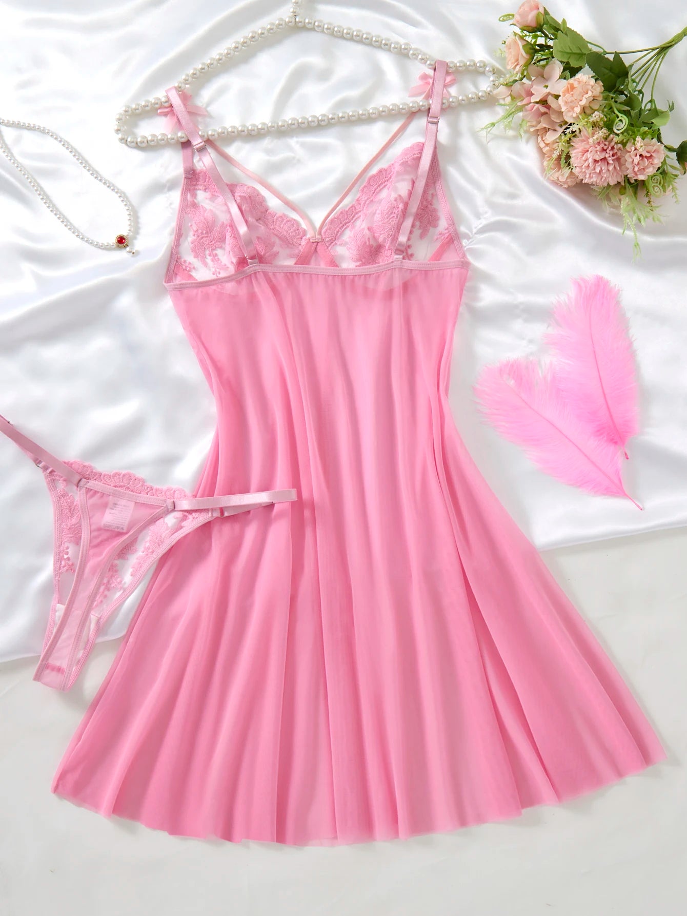 Pink sexy women's underwear: laceless panties with cutouts, sexy halter dresses, female erotic wear, naughty pajamas ZA825066